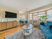 Stylish 2BR Apartment Parking x 2 Oxford - Pass the Keys