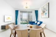 Lux BnB The Grand Creek Harbor Views