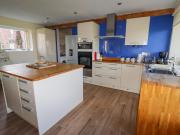 Top Ellesmere