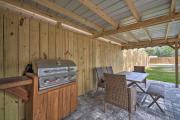 Apopka Getaway with Yard and Covered Patio