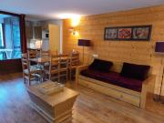Brides-les-Bains : Appartement 3 Pièces, Parking, Animaux Acceptés, Wifi - FR-1-512-264