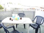 Bright flat next to the beach Bright flat next to the beach