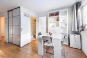 Nice Flat 5 min walking from the sea