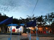 Bolo Beach Santorini nearby to Hundred Island