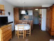 Studio cabine cosy de 27 m² - 4 personnes, proche pistes et commerces - FR-1-636-83