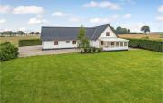 6 Bedroom Gorgeous Home In Kværndrup