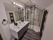 Well Cottage by Cliftonvalley Apartments