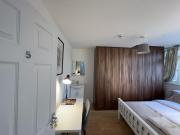 Top Hanwell Top Hanwell