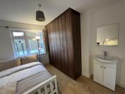 Top Hanwell Top Hanwell