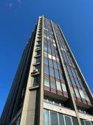 Central studio loft w great view