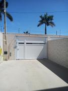 Casa A de veraneio com estacionamento fechado