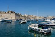 Modern apt Kalkara seafront!