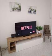 Casa Noemi, a pochi passi dalle spiagge e dal centro di Arma di Taggia.