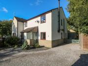 6 Hunters Green Close 6 Hunters Green Close