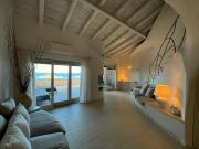 Top Capo Coda Cavallo