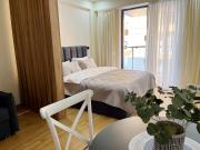 Delux apartment next to ice rink