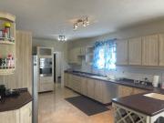 ‘JASPER’ Private Room with shared bathroom