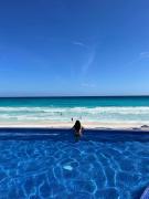 Ocean Seaview Dream condo next to clubs