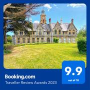 Luxury 1 Bedroom Duplex with Free Parking