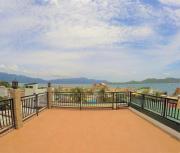Top Coron