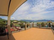 Top Coron