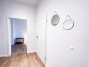 Wohnung mit modernem Bad, Küche, Waschmaschine und Trockner