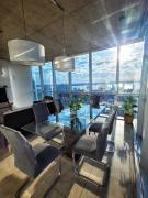 Departamento súper céntrico con vista al río Paraná