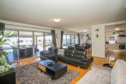 Top Mandurah
