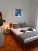 The Splash Suite, Athens