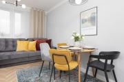 Business Apartment Warsaw Wola Płocka by Renters