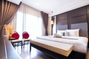 Hanoi Center Silk Charming Hotel & Travel