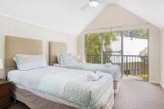 Top Broadwater