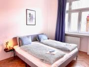 Brand New Spacious & Stylish Aptmt in City-Centre