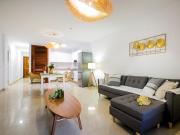 422 Quiet, beautiful flat with sea view