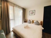 The Deck Condo Studios Patong w pool fitness