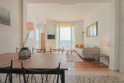 Charming Apartment on Seafront with Rooftop