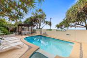 Portofino 1 - Beachfront Apartment Noosa Heads