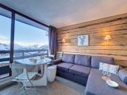 Studio rénové avec balcon - Quartier Croisette - FR-1-344-1162