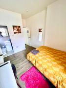 Deluxe En-suite room in CV1