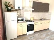 Комфортна квартира. Поруч парк