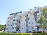 Appartement Climatisé avec Piscine, Proche Plage et Centre, Parking Privé - 4 Couchages - FR-1-250-146