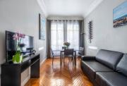Nice Central Art Deco Flat 45 m²