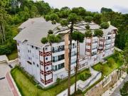 UM OÁSIS EM CAMPOS - Lindo e Novo Ap - Próx a Capivari e ao lado da Fonte Simão - com Varanda Gourmet, Lareira & Calefação - UNIDADE COM VISTA PRIVILEGIADA PARA A FONTE