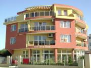 Sunny Flower Family Hotel
