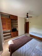 DE FRENTE PRA PRAIA Apartamento da Cris Taperapua - Condomínio América Praia Flat