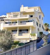 Villa Hermano with views and private pool