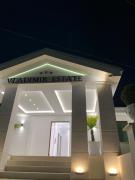 Vladimir Estate Hotel