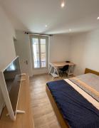 Le Coeur du Port de Golfe Juan - Parking - Clim - Wifi