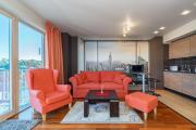 Panoramic city centre apartment by Polo Apartments