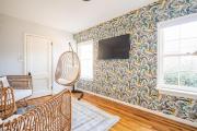 4BR3BA Luxurious Decatur Home w Patio & Backyard